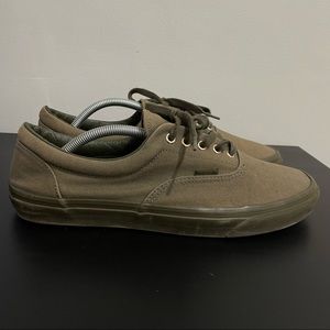 Vans Authentic Era Gold Mono Olive Green Classic Shoes Men’s Size 11.5 Khaki.